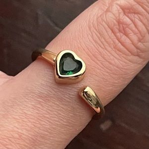 Emerald Green Heart Ring